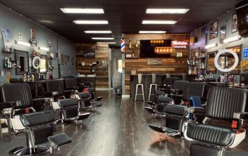 Barber Stations and Client Engagement: Enhancing Communication and Comfort